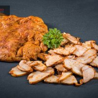 Plastry z nogi kurczaka pieczone TIKKA